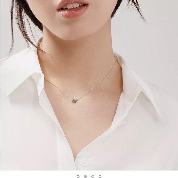 Tiffany and Co. Tiffany Twist Knot Pendant - Picture 2 of 6